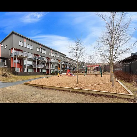 Bright And Spacious 2 Bedrooms